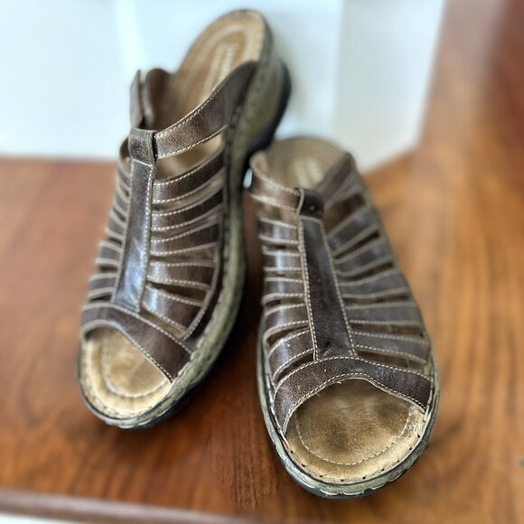 Josef Seibel Women's Brown Leather Slip-On Sandals- EURO Size 39 - Picture 6 of 7